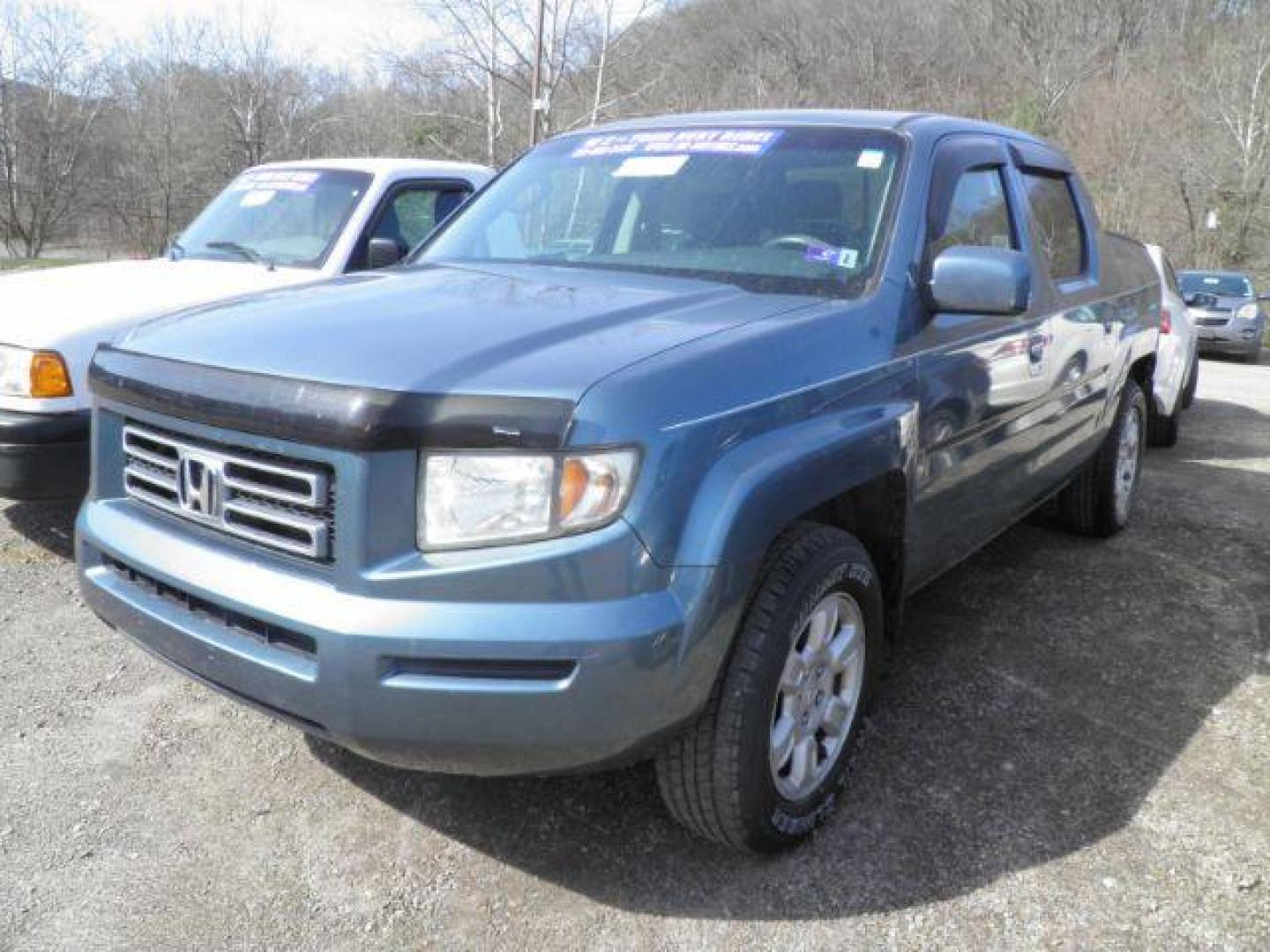 2006 BLUE Honda Ridgeline RTS (2HJYK16466H) with an 3.5 V6 engine, AT transmission, located at 19521 New George's Creek Rd SW, Barton, MD, 21521, (301) 463-2404, 39.524323, -79.017906 - Photo#0