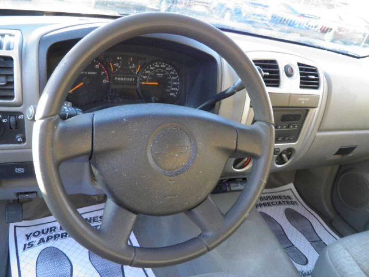 2007 WHITE Chevrolet COLORADO Work Truck Ext. Cab (1GCCS19E678) with an 3.7L V6 engine, AT transmission, located at 15520 McMullen Hwy SW, Belair, MD, 21502, (301) 729-3700, 39.581375, -78.846451 - Photo#2