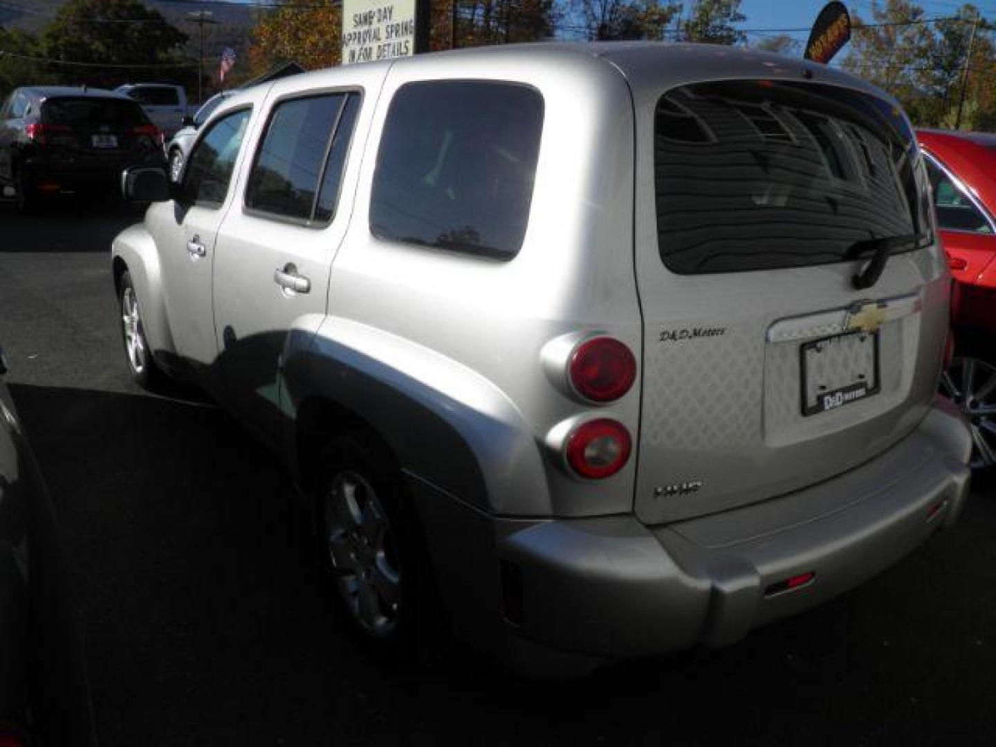 2007 SILVER Chevrolet HHR LT1 (3GNDA23D97S) with an 2.2L L4 engine, AT transmission, located at 15520 McMullen Hwy SW, Belair, MD, 21502, (301) 729-3700, 39.581375, -78.846451 - Photo#5