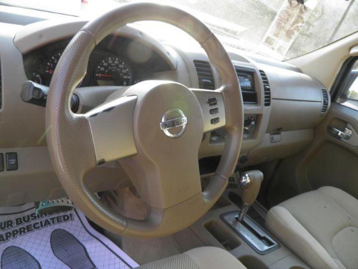 2007 RED Nissan Frontier SE Crew Cab 2WD (1N6AD07U17C) with an 4.0L V6 engine, AT transmission, located at 15520 McMullen Hwy SW, Belair, MD, 21502, (301) 729-3700, 39.581375, -78.846451 - Photo#2