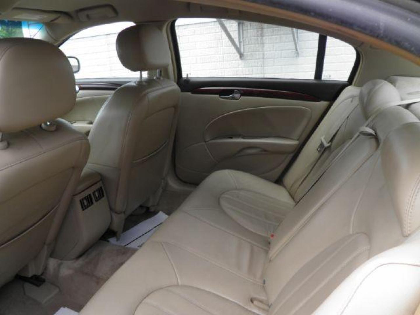 2008 GOLD Buick Lucerne CXL (1G4HD57278U) with an 3.8l V6 engine, AT transmission, located at 15520 McMullen Hwy SW, Belair, MD, 21502, (301) 729-3700, 39.581375, -78.846451 - Photo#3