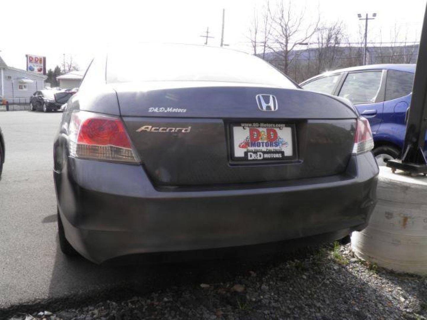 2008 GRAY Honda Accord EX (1HGCP26718A) with an 2.4l L4 engine, AT transmission, located at 15520 McMullen Hwy SW, Belair, MD, 21502, (301) 729-3700, 39.581375, -78.846451 - Photo#3