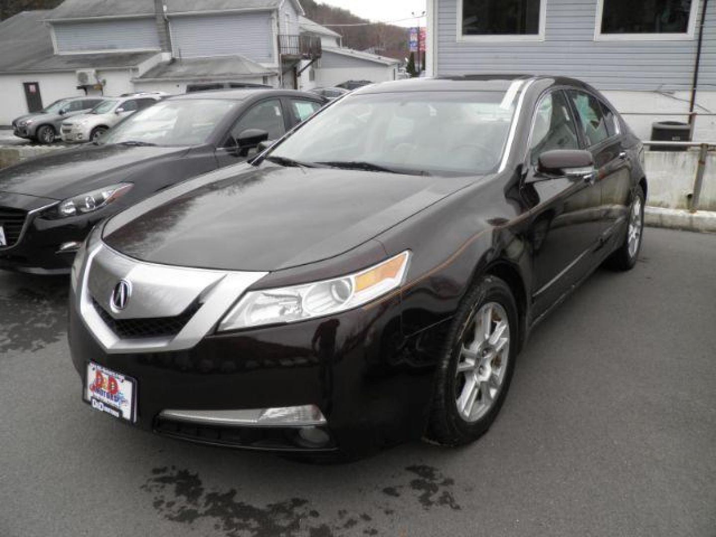 2009 BROWN Acura TL 5-Speed AT with Tech Package (19UUA86559A) with an 3.5L V6 engine, AT transmission, located at 19521 New George's Creek Rd SW, Barton, MD, 21521, (301) 463-2404, 39.524323, -79.017906 - Photo#0