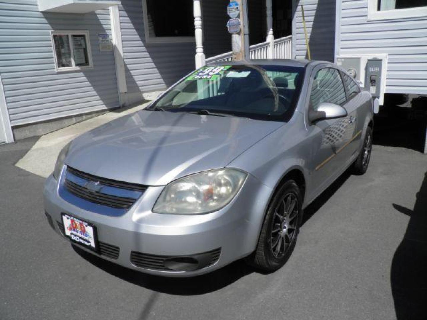 2009 SILVER Chevrolet Cobalt 2DR (1G1AT18H697) with an 2.2l L4 engine, AT transmission, located at 15520 McMullen Hwy SW, Belair, MD, 21502, (301) 729-3700, 39.581375, -78.846451 - Photo#0