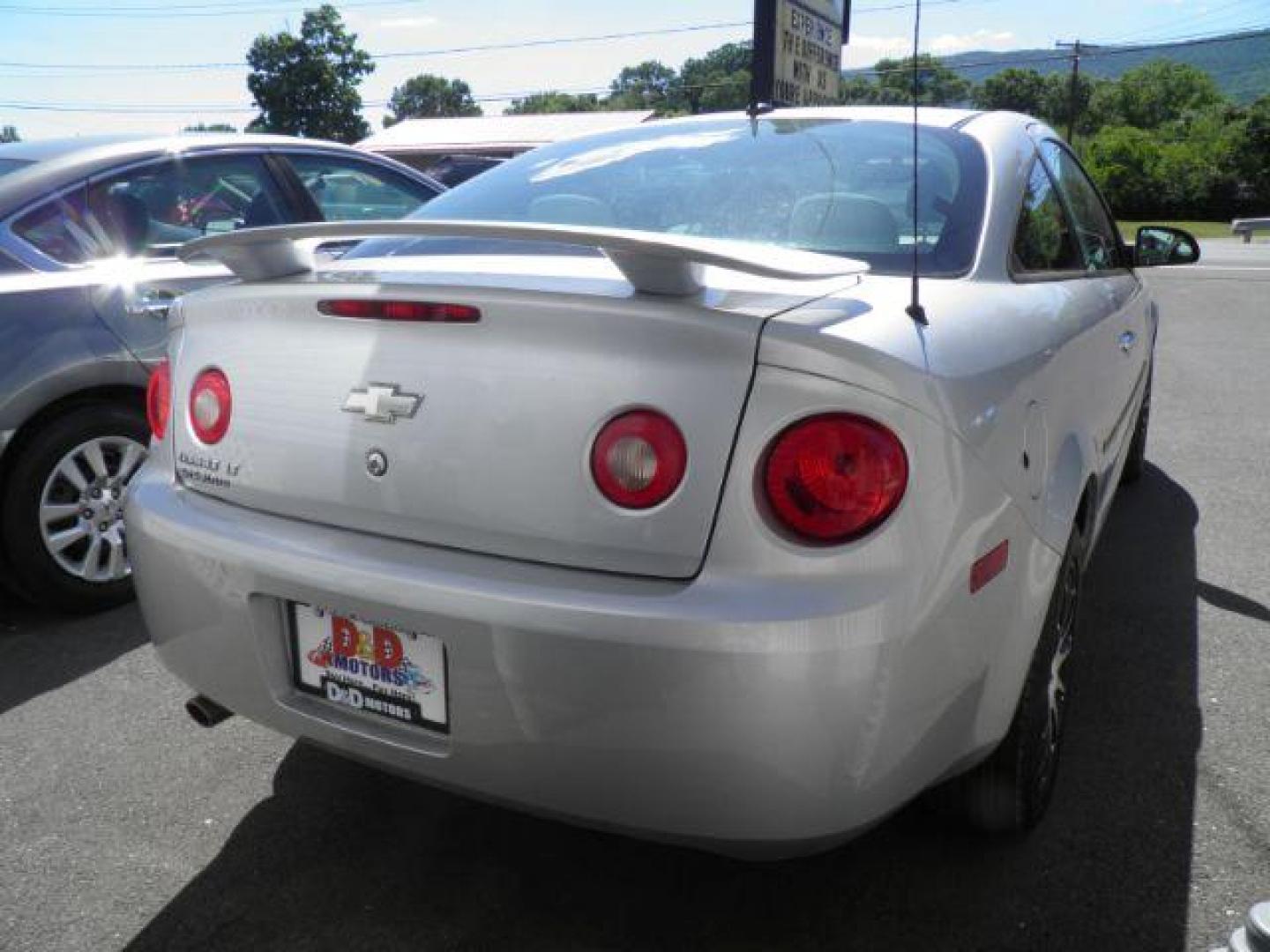 2009 SILVER Chevrolet Cobalt 2DR (1G1AT18H697) with an 2.2l L4 engine, AT transmission, located at 15520 McMullen Hwy SW, Belair, MD, 21502, (301) 729-3700, 39.581375, -78.846451 - Photo#4