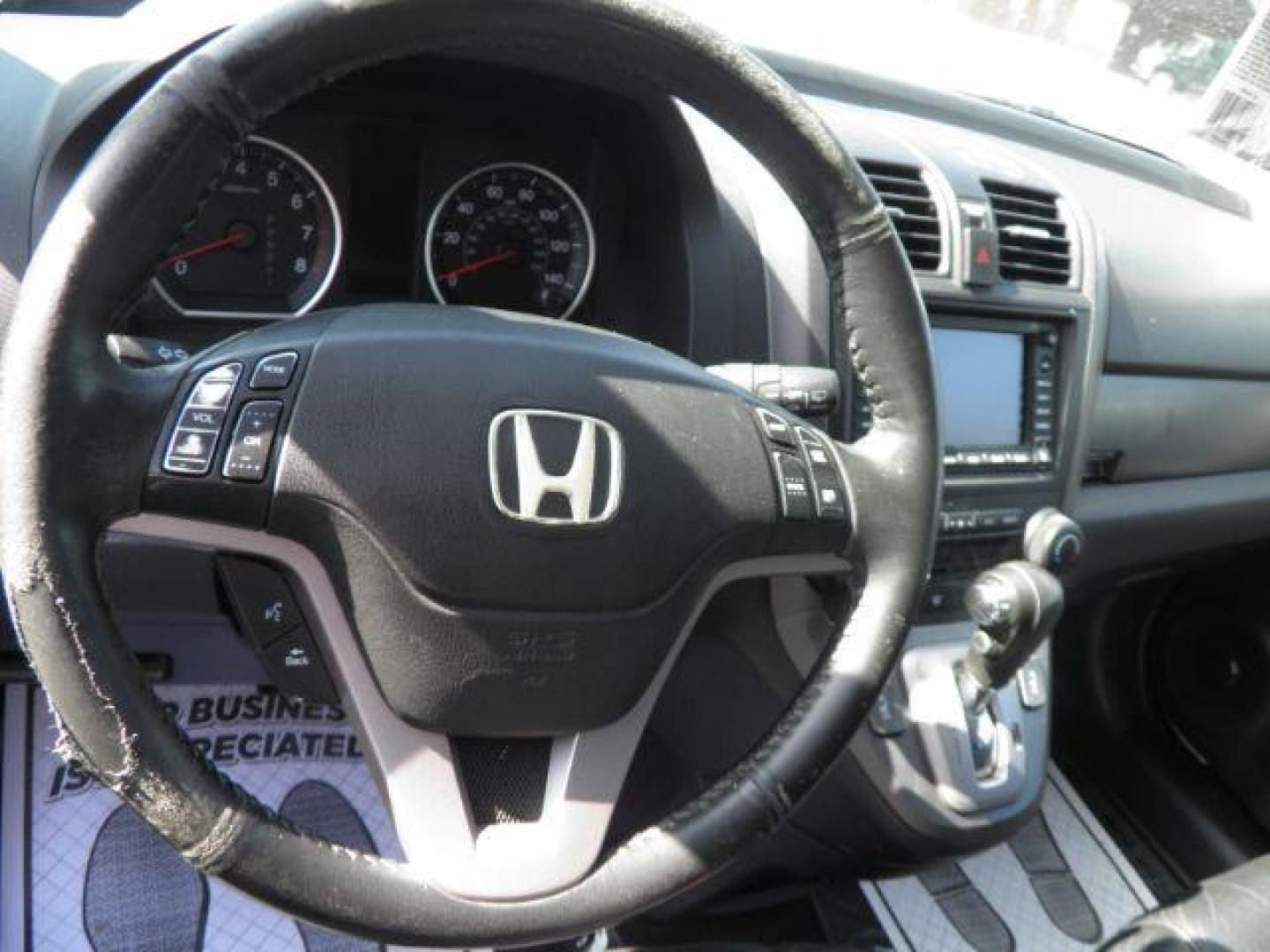 2009 SILVER Honda CR-V EX-L 4WD 5-Speed AT (5J6RE48779L) with an 2.4L L4 engine, AT transmission, located at 15520 McMullen Hwy SW, Belair, MD, 21502, (301) 729-3700, 39.581375, -78.846451 - Photo#2