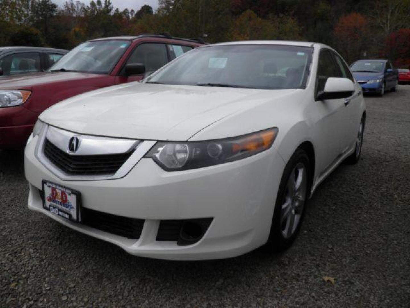 2010 WHITE Acura TSX Tech (JH4CU2F6XAC) with an 2.4l L4 engine, AT transmission, located at 19521 New George's Creek Rd SW, Barton, MD, 21521, (301) 463-2404, 39.524323, -79.017906 - Photo#0