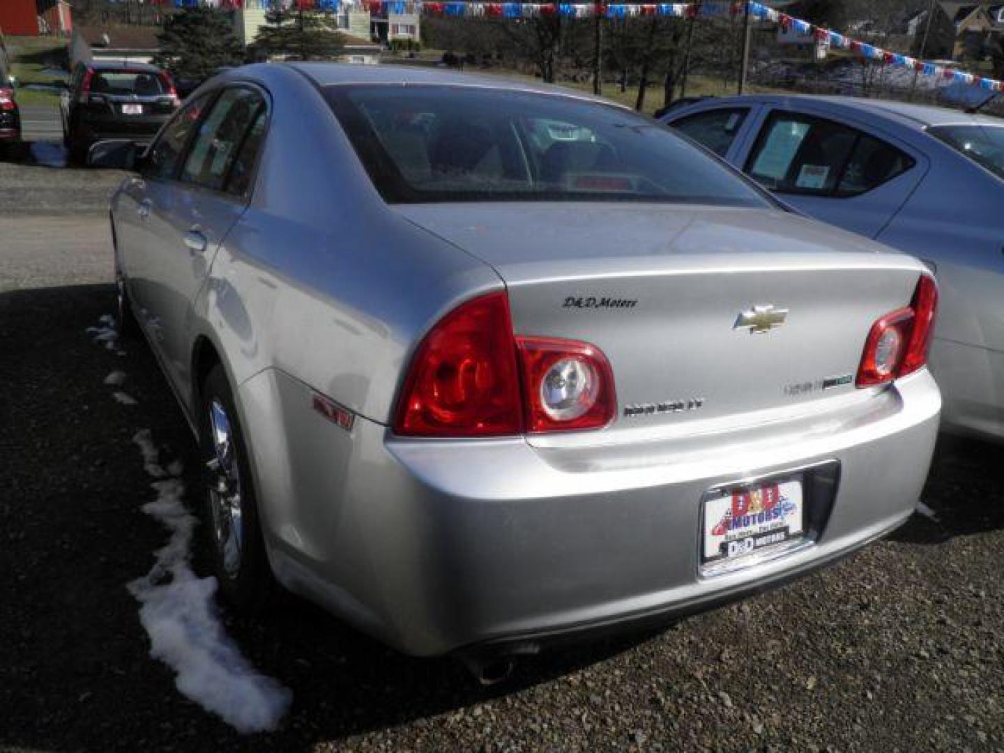 2010 SILVER Chevrolet Malibu 1LT (1G1ZC5E03AF) with an 2.4L L4 engine, AT transmission, located at 19521 New George's Creek Rd SW, Barton, MD, 21521, (301) 463-2404, 39.524323, -79.017906 - Photo#3