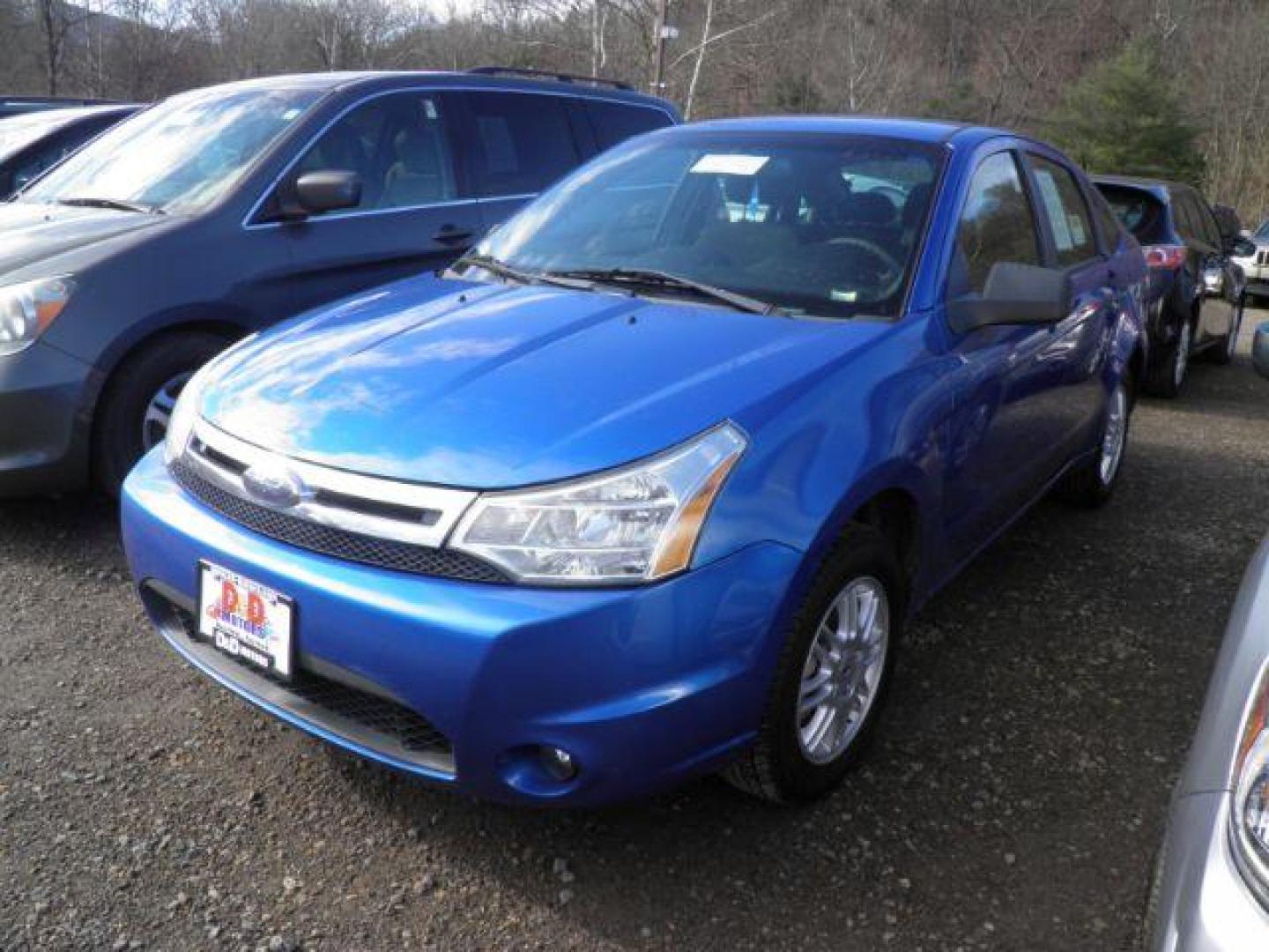 2010 BLUE Ford Focus SE Sedan (1FAHP3FN4AW) with an 2.0L L4 engine, AT transmission, located at 19521 New George's Creek Rd SW, Barton, MD, 21521, (301) 463-2404, 39.524323, -79.017906 - Photo#0