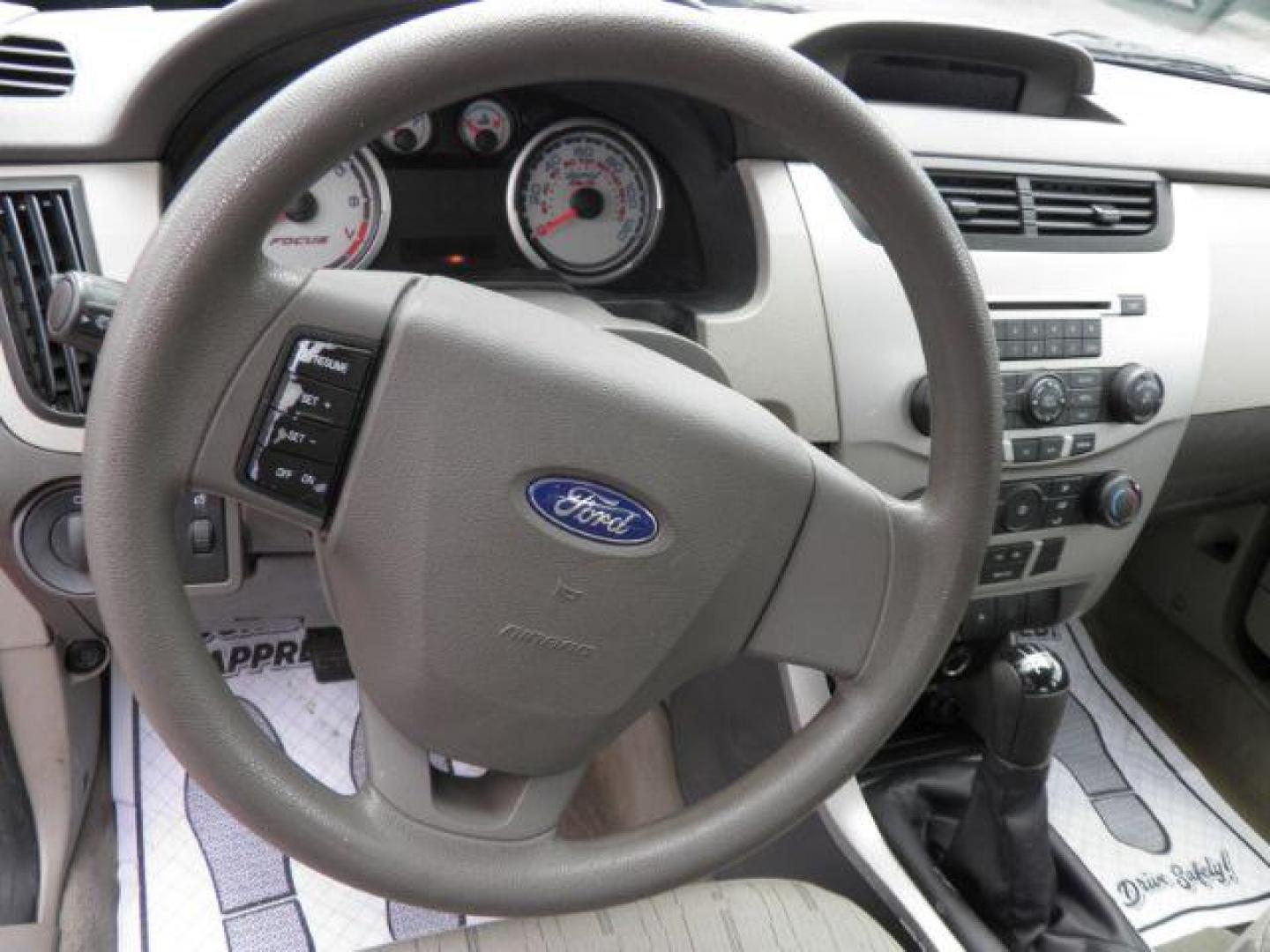 2010 RED Ford Focus SE Sedan (1FAHP3FN2AW) with an 2.0L L4 engine, 5SP transmission, located at 19521 New George's Creek Rd SW, Barton, MD, 21521, (301) 463-2404, 39.524323, -79.017906 - Photo#2