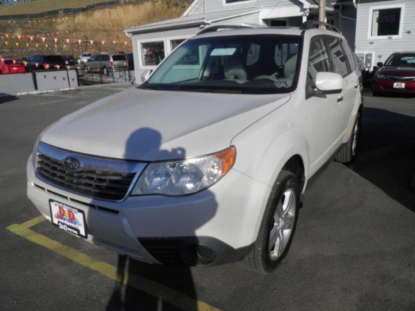 2010 WHITE Subaru Forester 2.5X Premium (JF2SH6CC6AH) with an 2.5L L4 engine, AT transmission, located at 15520 McMullen Hwy SW, Belair, MD, 21502, (301) 729-3700, 39.581375, -78.846451 - Photo#0