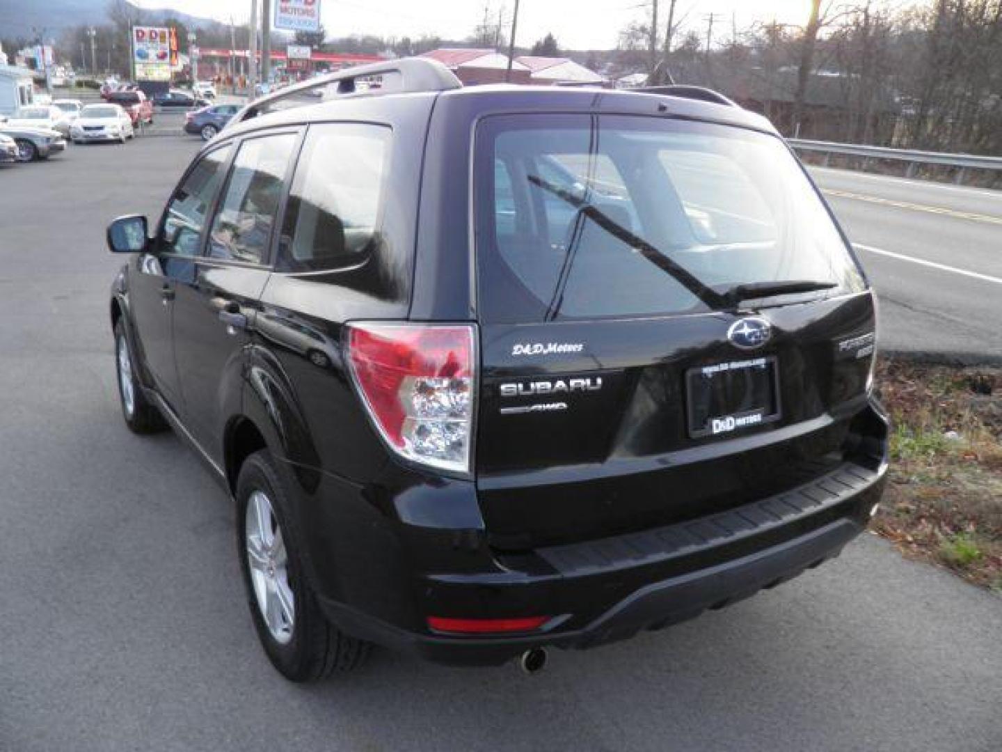 2010 BLACK Subaru Forester 2.5XS (JF2SH6BC9AH) with an 2.5 L4 engine, AT transmission, located at 15520 McMullen Hwy SW, Belair, MD, 21502, (301) 729-3700, 39.581375, -78.846451 - Photo#5