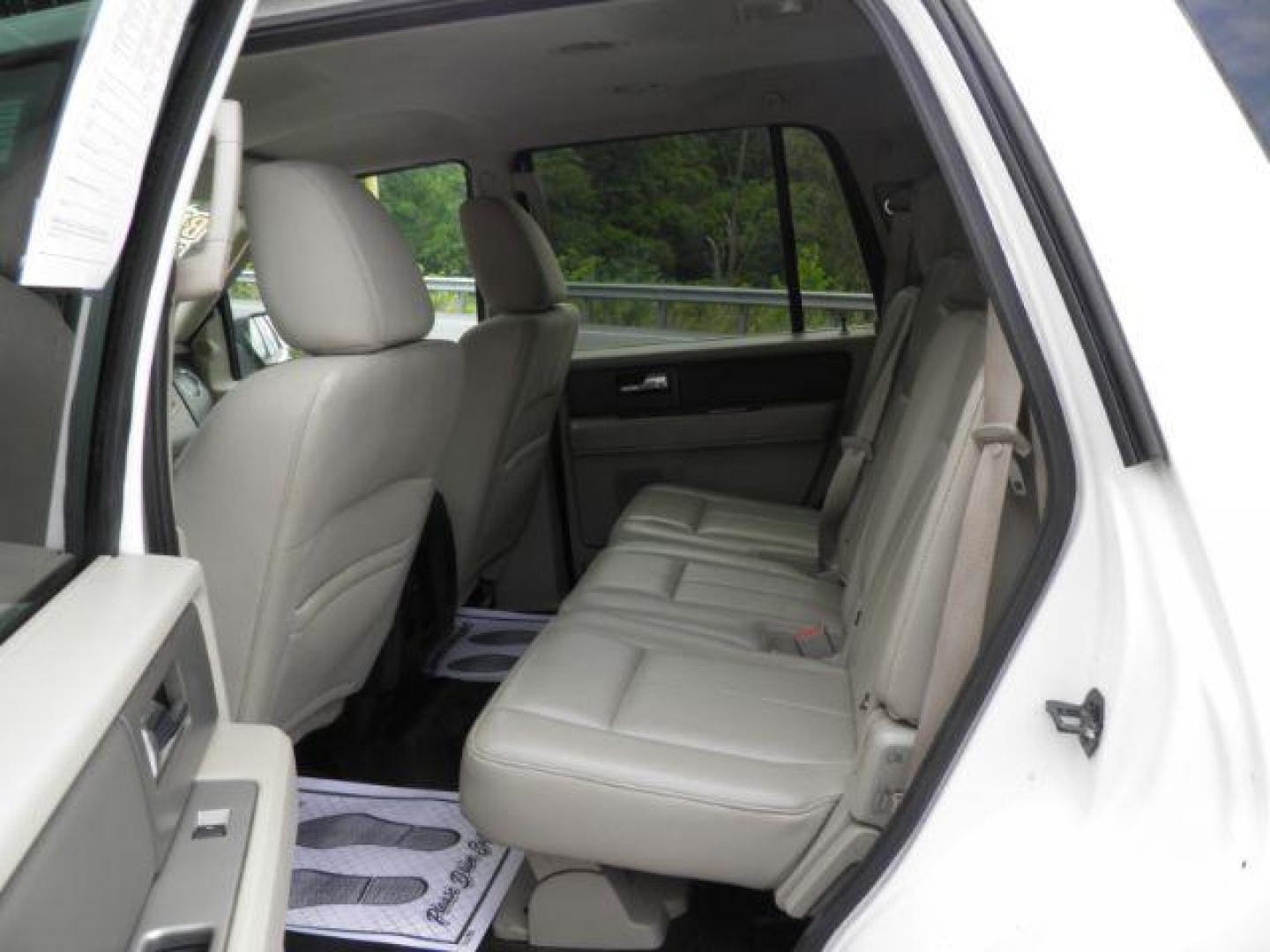 2011 WHITE FORD EXPEDITION XLT 4WD (1FMJU1G57BE) with an 5.4l V8 engine, AT transmission, located at 19521 New George's Creek Rd SW, Barton, MD, 21521, (301) 463-2404, 39.524323, -79.017906 - Photo#3