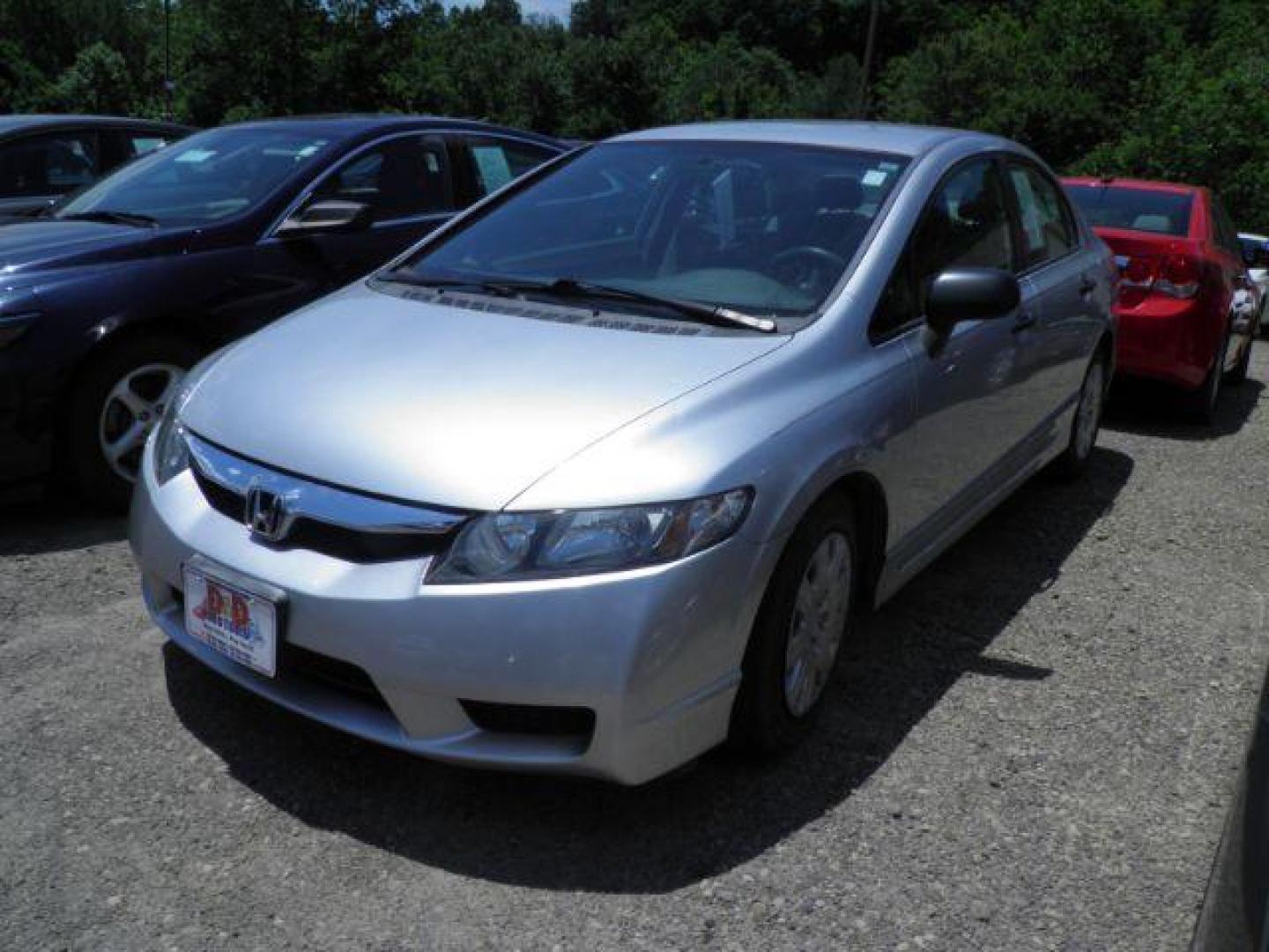 2011 SILVER Honda Civic DX-VP (2HGFA1F37BH) with an 1.8L L4 engine, AT transmission, located at 19521 New George's Creek Rd SW, Barton, MD, 21521, (301) 463-2404, 39.524323, -79.017906 - Photo#0