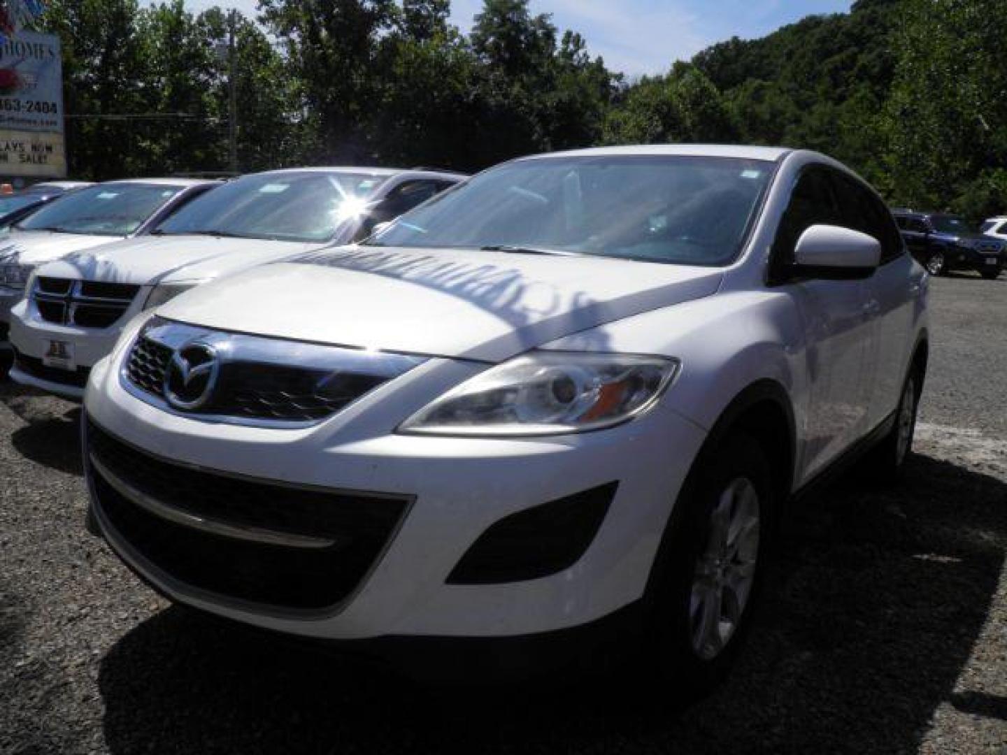 2011 WHITE Mazda CX-9 Touring AWD (JM3TB3CV3B0) with an 3.7L V6 engine, AT transmission, located at 19521 New George's Creek Rd SW, Barton, MD, 21521, (301) 463-2404, 39.524323, -79.017906 - Photo#0