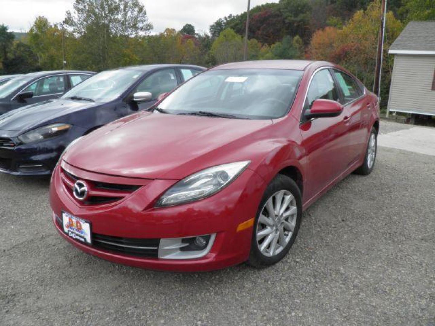 2011 RED Mazda Mazda6 I Grand Touring (1YVHZ8CH2B5) with an 2.5 L4 engine, AT transmission, located at 19521 New George's Creek Rd SW, Barton, MD, 21521, (301) 463-2404, 39.524323, -79.017906 - Photo#0