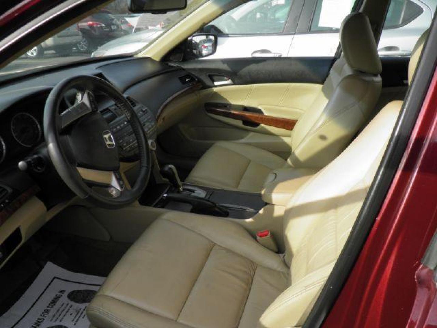 2012 RED HONDA ACCORD EX-L Sedan AT (1HGCP2F86CA) with an 2.4L L4 engine, AT transmission, located at 15520 McMullen Hwy SW, Belair, MD, 21502, (301) 729-3700, 39.581375, -78.846451 - Photo#1