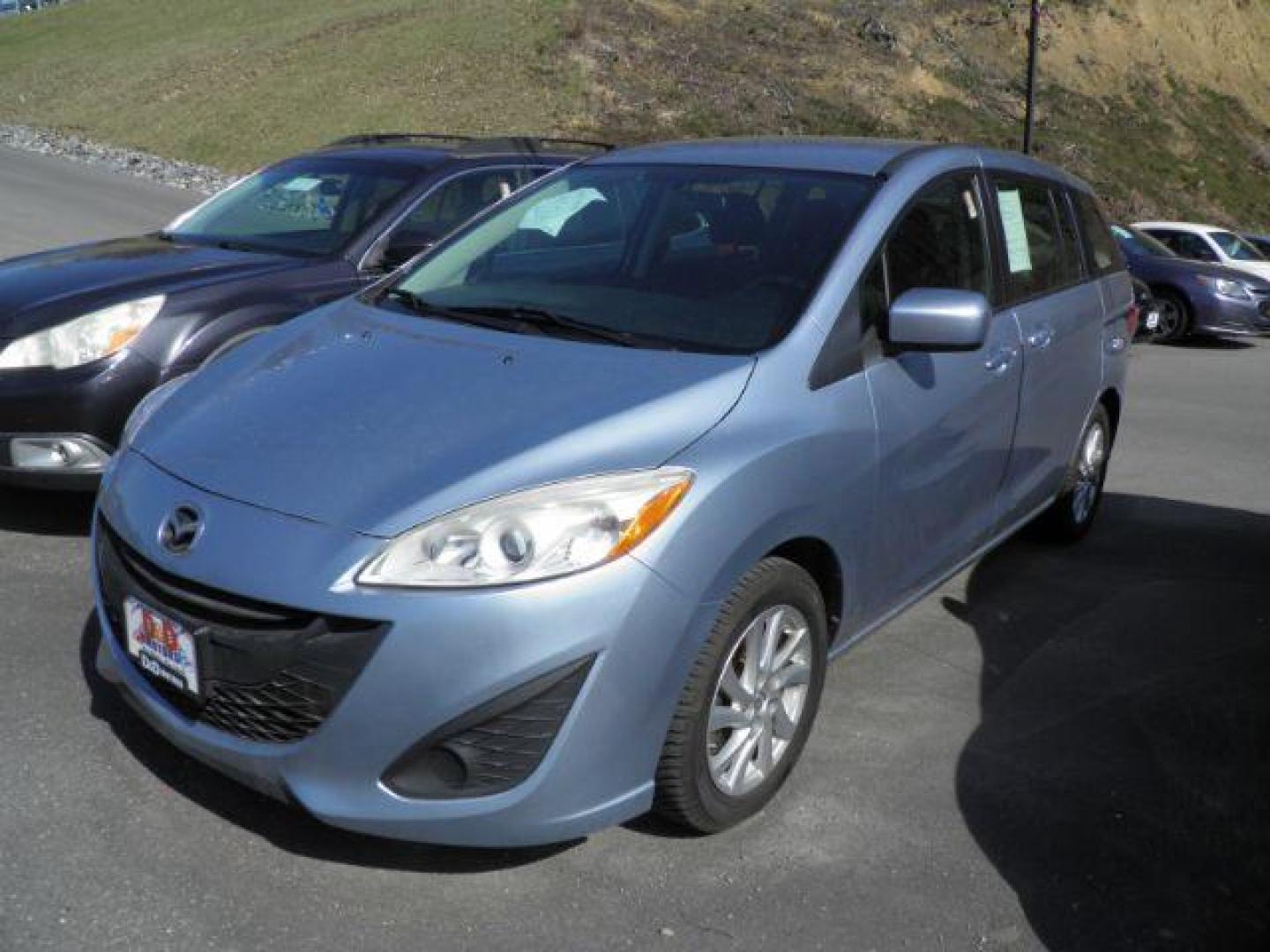 2012 BLUE Mazda MAZDA5 Sport (JM1CW2BL4C0) with an 2.5 L4 engine, AT transmission, located at 15520 McMullen Hwy SW, Belair, MD, 21502, (301) 729-3700, 39.581375, -78.846451 - Photo#0