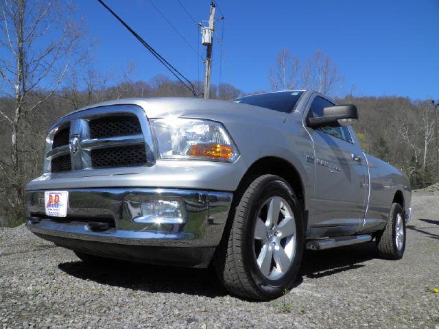 2012 SILVER RAM 1500 SLT LWB 4WD (3C6JD7ET8CG) with an 5.7 V8 engine, AT transmission, located at 15520 McMullen Hwy SW, Belair, MD, 21502, (301) 729-3700, 39.581375, -78.846451 - Photo#1