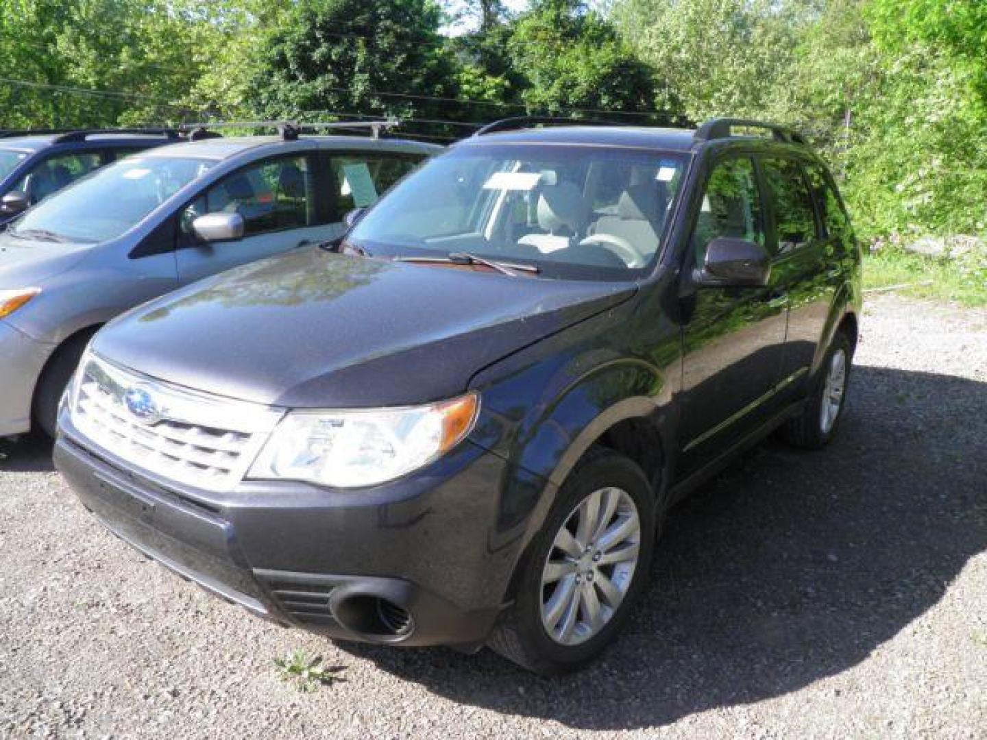 2012 Gray Subaru Forester 2.5X Premium (JF2SHADC6CH) with an 2.5l H4 engine, AT transmission, located at 19521 New George's Creek Rd SW, Barton, MD, 21521, (301) 463-2404, 39.524323, -79.017906 - Photo#0