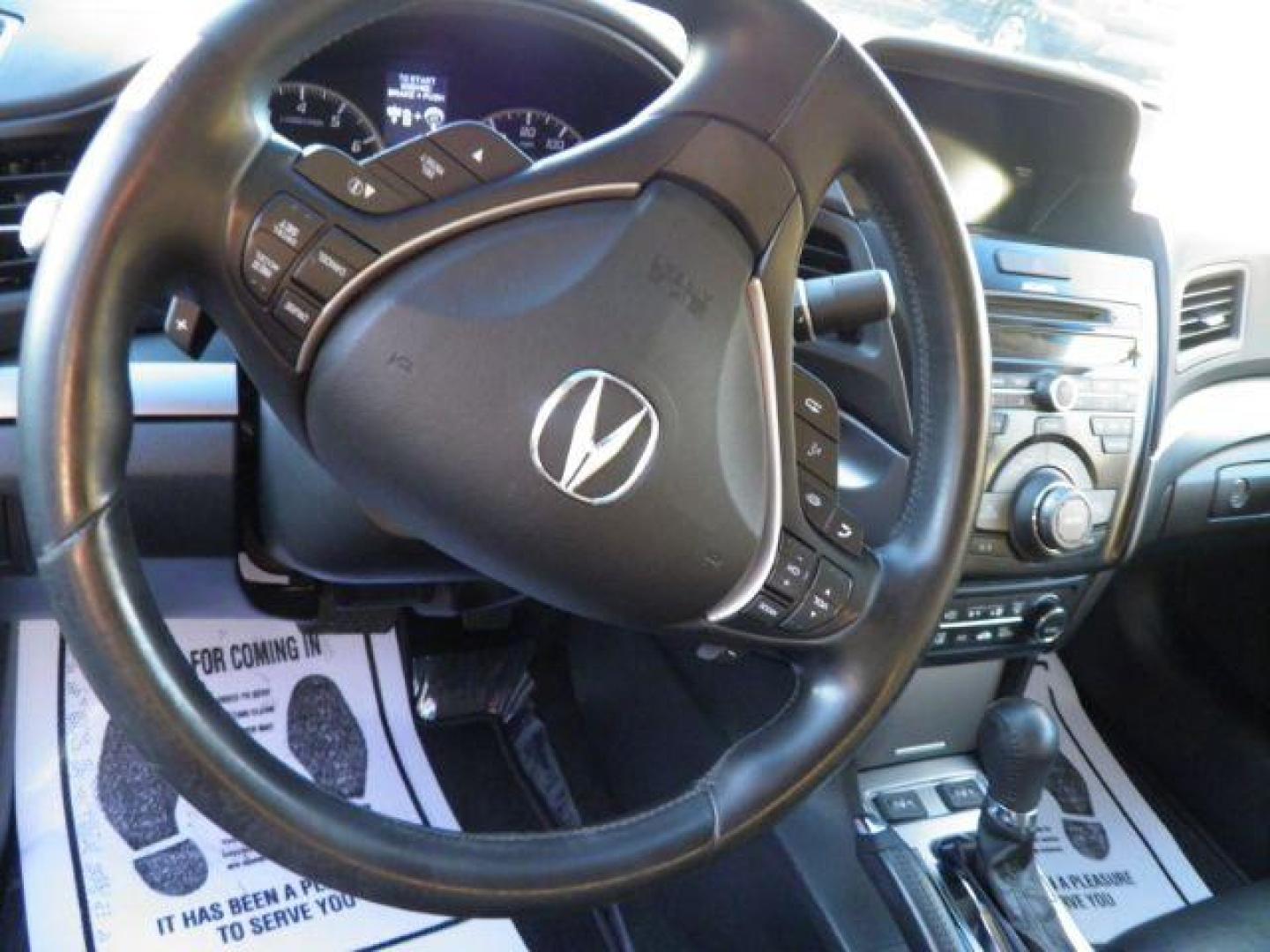 2013 SILVER Acura ILX 5-Spd AT w/ Technology Package (19VDE1F70DE) with an 2.0L L4 engine, AT transmission, located at 15520 McMullen Hwy SW, Belair, MD, 21502, (301) 729-3700, 39.581375, -78.846451 - Photo#2