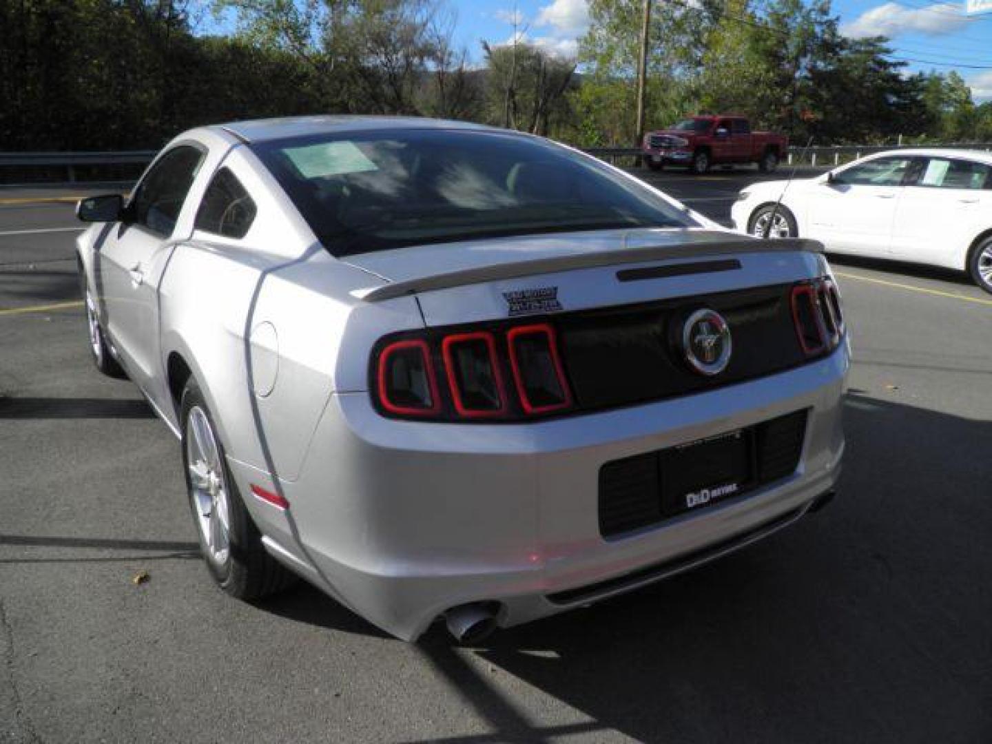 2013 SILVER FORD MUSTANG V6 Coupe (1ZVBP8AM2D5) with an 3.7L V6 engine, AT transmission, located at 15520 McMullen Hwy SW, Belair, MD, 21502, (301) 729-3700, 39.581375, -78.846451 - Photo#4