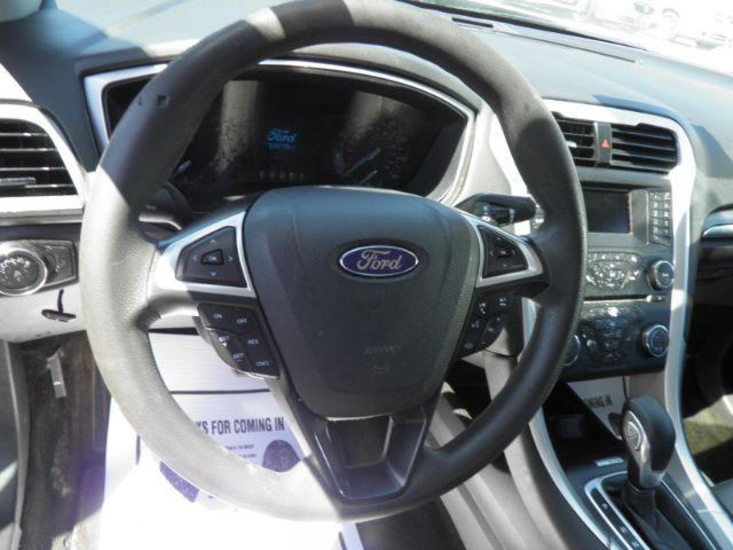 2013 GRAY Ford Fusion S (3FA6P0G70DR) with an 2.5l L4 engine, AT transmission, located at 19521 New George's Creek Rd SW, Barton, MD, 21521, (301) 463-2404, 39.524323, -79.017906 - Photo#2