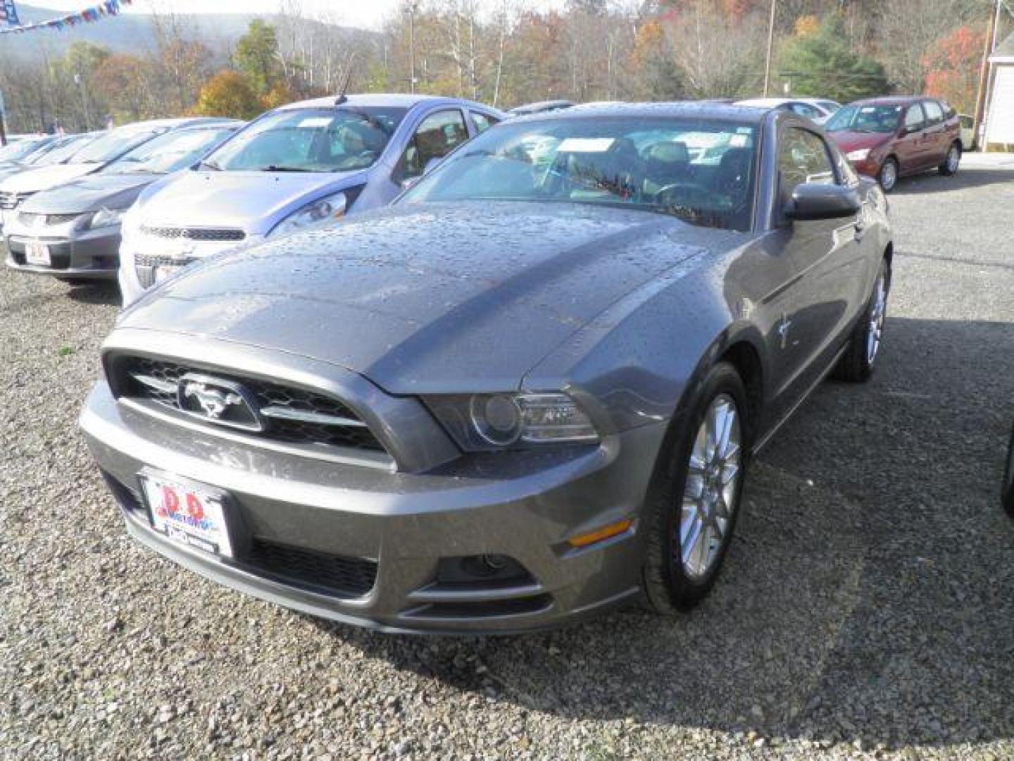 2013 GRAY Ford Mustang V6 Coupe (1ZVBP8AM0D5) with an 3.7L V6 engine, AT transmission, located at 19521 New George's Creek Rd SW, Barton, MD, 21521, (301) 463-2404, 39.524323, -79.017906 - Photo#0