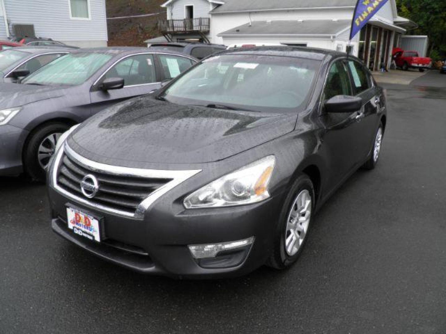 2013 GRAY NISSAN ALTIMA 2.5 S (1N4AL3AP6DC) with an 2.5L L4 DOHC 16V engine, AT transmission, located at 15520 McMullen Hwy SW, Belair, MD, 21502, (301) 729-3700, 39.581375, -78.846451 - Photo#0