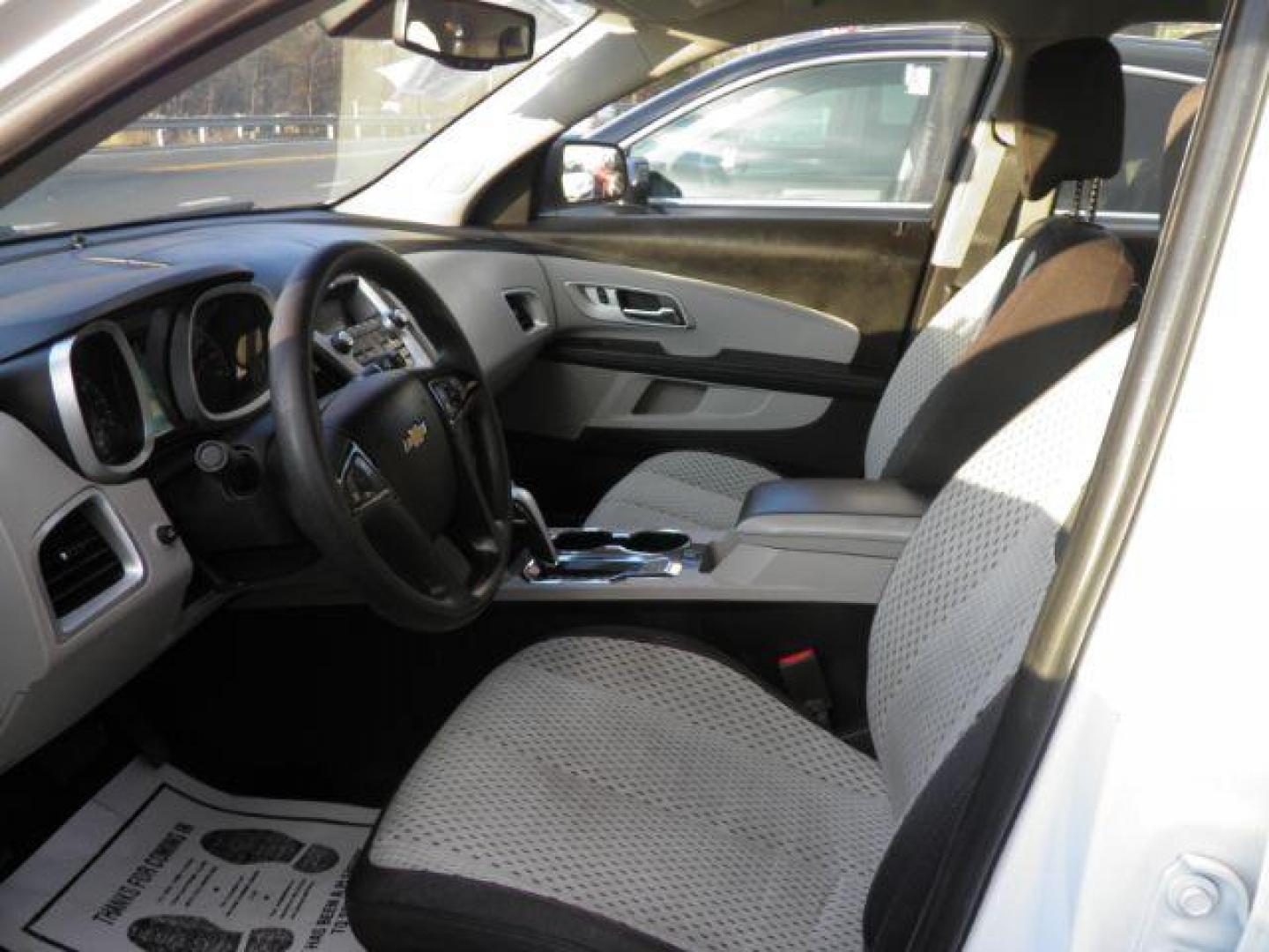 2014 WHITE Chevrolet EQUINOX LS AWD (2GNFLEEK7E6) with an 2.4L L4 engine, AT transmission, located at 15520 McMullen Hwy SW, Belair, MD, 21502, (301) 729-3700, 39.581375, -78.846451 - Photo#1