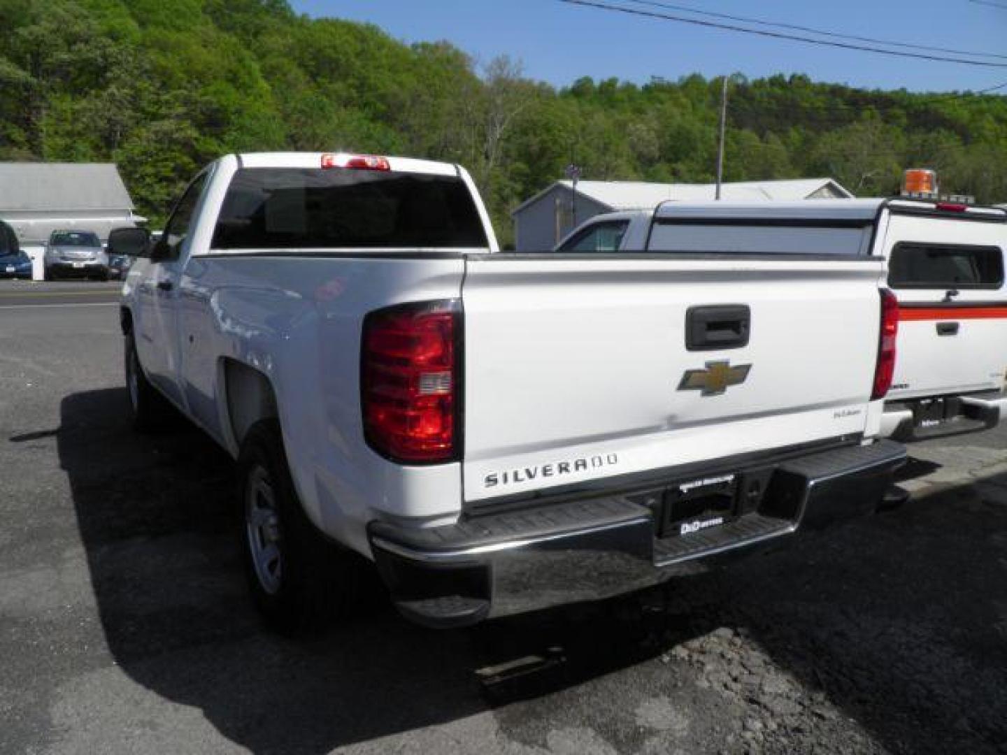 2014 WHITE Chevrolet Silverado 1500 Work Truck 2WT Regular Cab 2WD (1GCNCPEH6EZ) with an 4.3 V6 engine, AT transmission, located at 19521 New George's Creek Rd SW, Barton, MD, 21521, (301) 463-2404, 39.524323, -79.017906 - Photo#3