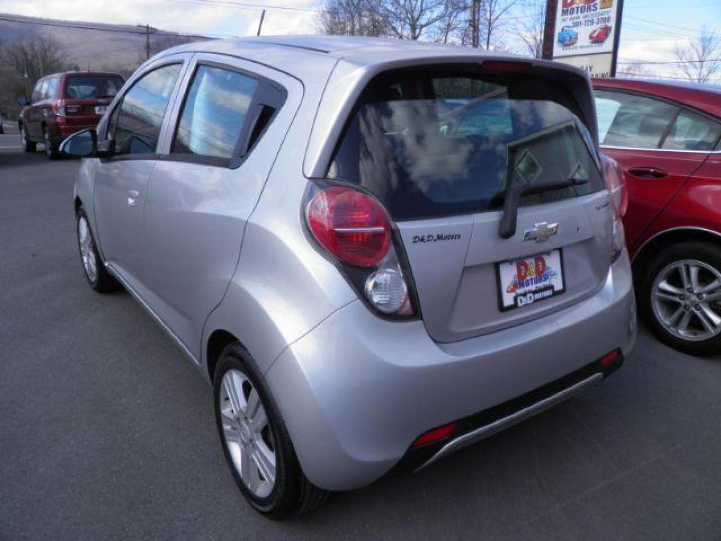 2015 SILVER Chevrolet Spark LS Manual (KL8CA6S96FC) with an 1.2L L4 engine, MAN transmission, located at 15520 McMullen Hwy SW, Belair, MD, 21502, (301) 729-3700, 39.581375, -78.846451 - Photo#5