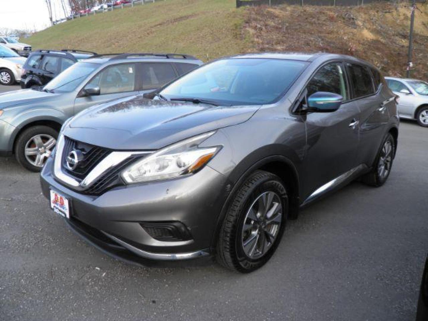 2015 GRAY Nissan Murano S AWD (5N1AZ2MH2FN) with an 3.5L V6 engine, AT transmission, located at 15520 McMullen Hwy SW, Belair, MD, 21502, (301) 729-3700, 39.581375, -78.846451 - Photo#0