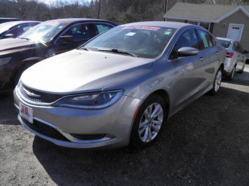 2016 Chrysler 200