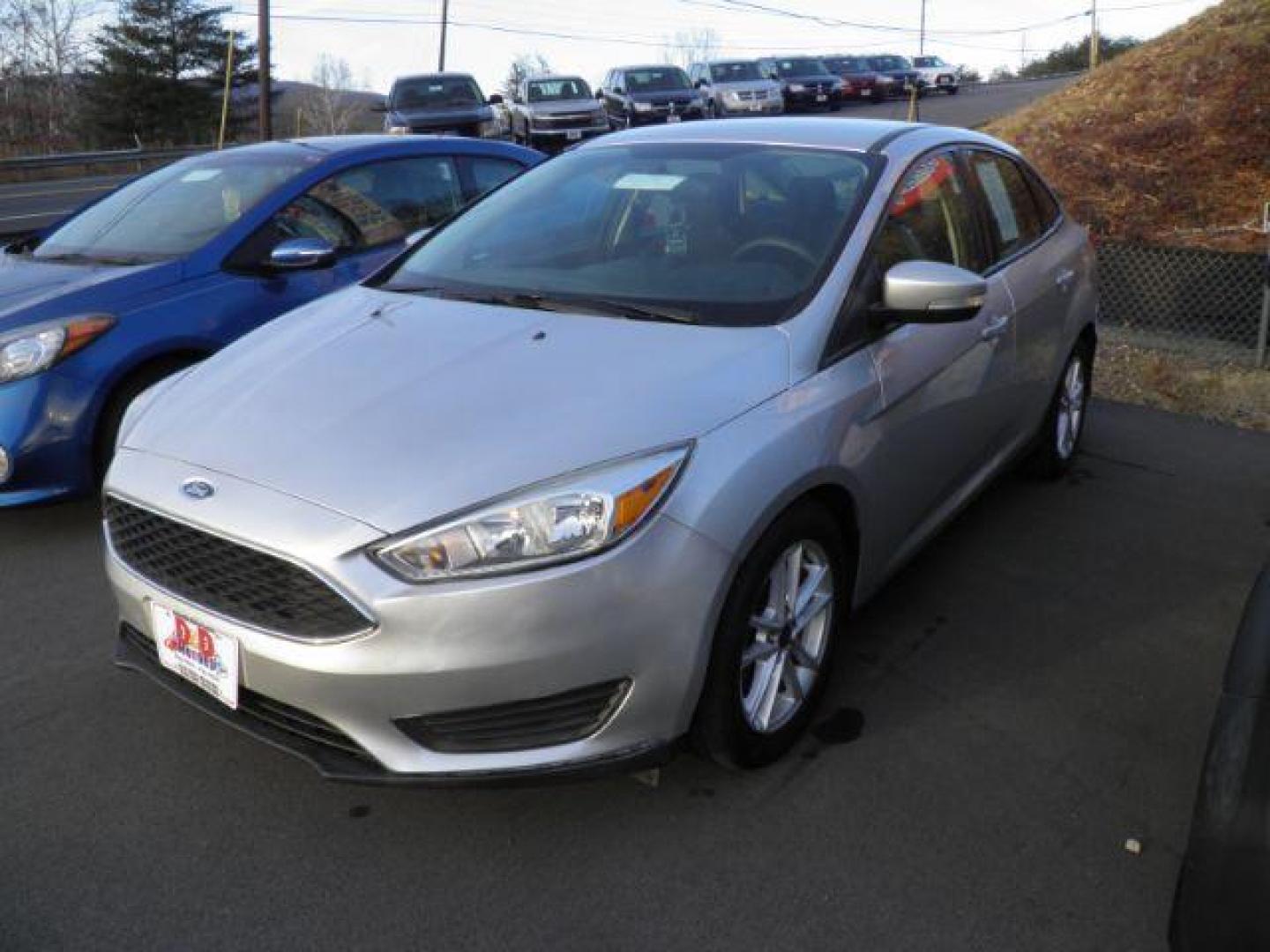 2016 SILVER FORD FOCUS SE Sedan (1FADP3F24GL) with an 2.0/ 4CLY engine, AT transmission, located at 15520 McMullen Hwy SW, Belair, MD, 21502, (301) 729-3700, 39.581375, -78.846451 - Photo#0