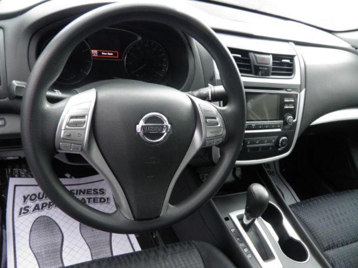 2016 GRAY Nissan Altima 2.5 S (1N4AL3AP6GC) with an 2.5 L4 engine, AT transmission, located at 19521 New George's Creek Rd SW, Barton, MD, 21521, (301) 463-2404, 39.524323, -79.017906 - Photo#2