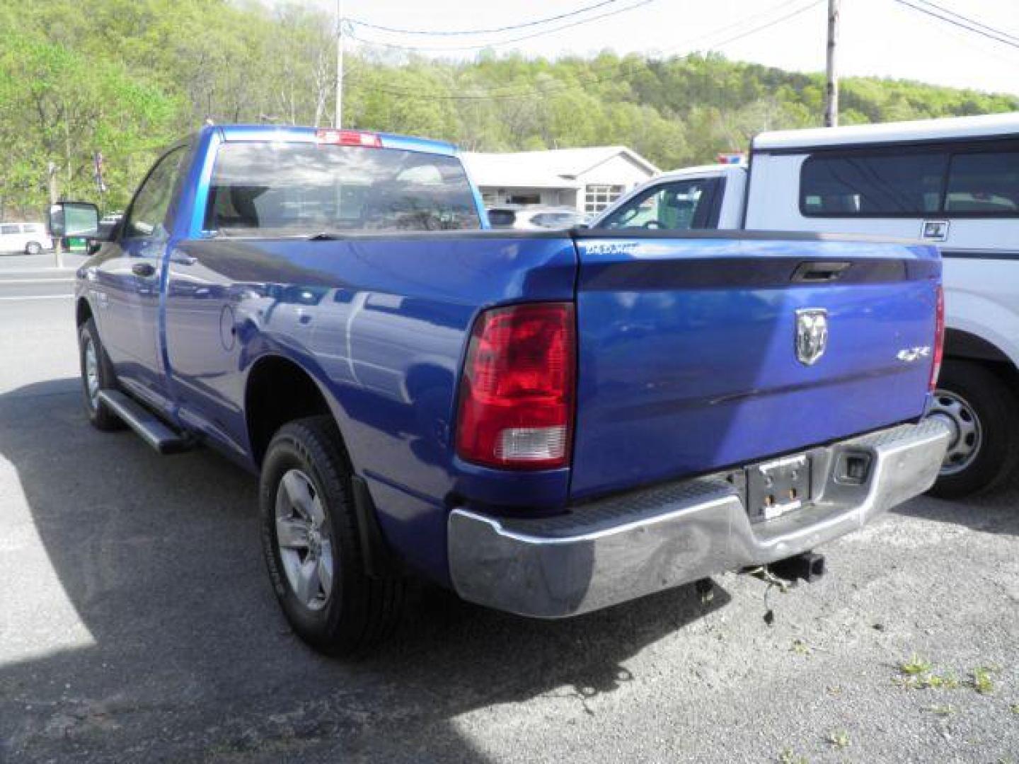 2016 BLUE DODGE RAM Tradesman Regular Cab LWB 4WD (3C6JR7DT2GG) with an 5.7 V8 engine, AT transmission, located at 19521 New George's Creek Rd SW, Barton, MD, 21521, (301) 463-2404, 39.524323, -79.017906 - Photo#3