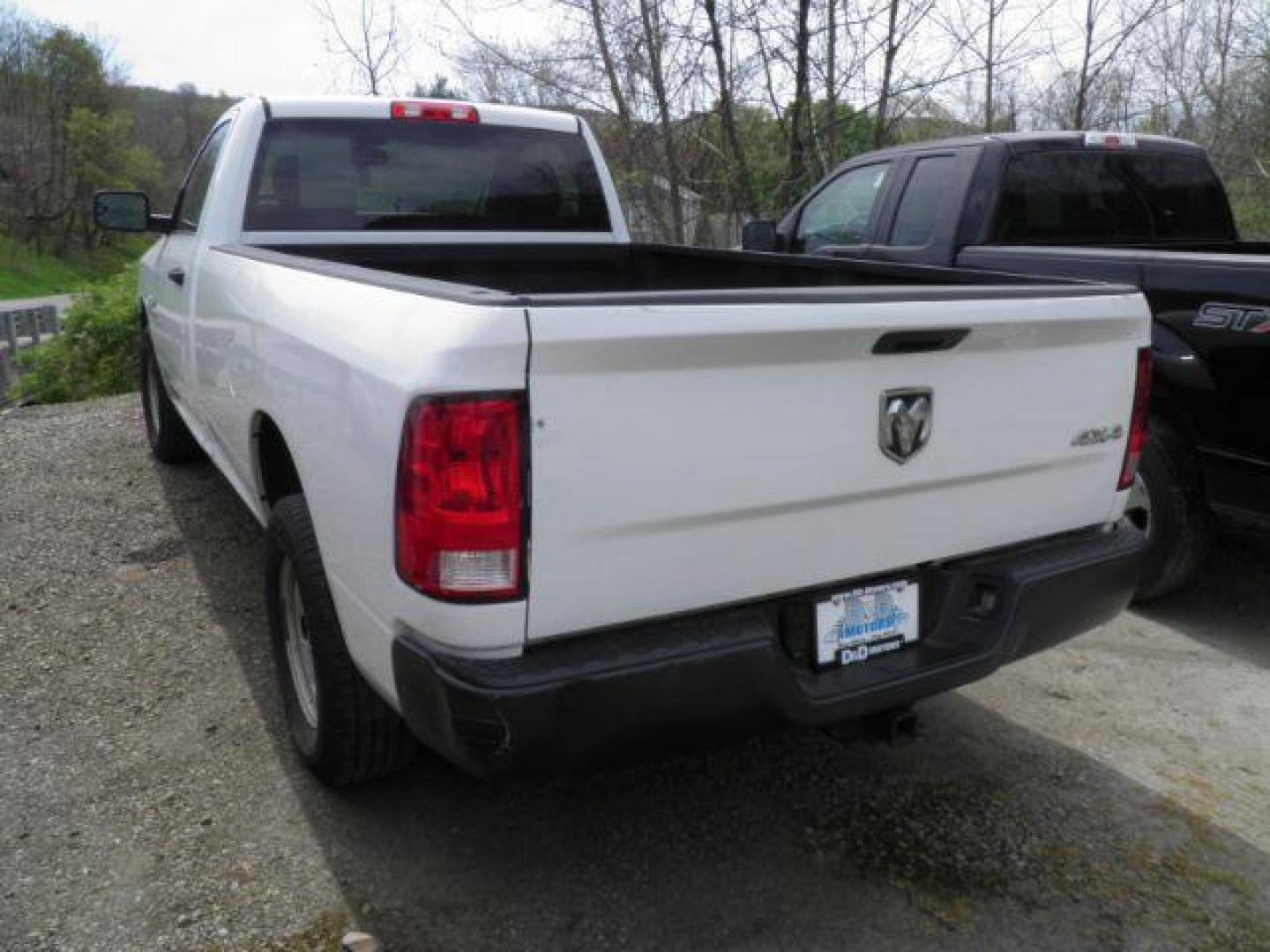 2016 WHITE RAM 1500 Tradesman Regular Cab LWB 4WD (3C6JR7DG2GG) with an 3.6L V6 engine, AT transmission, located at 19521 New George's Creek Rd SW, Barton, MD, 21521, (301) 463-2404, 39.524323, -79.017906 - Photo#3