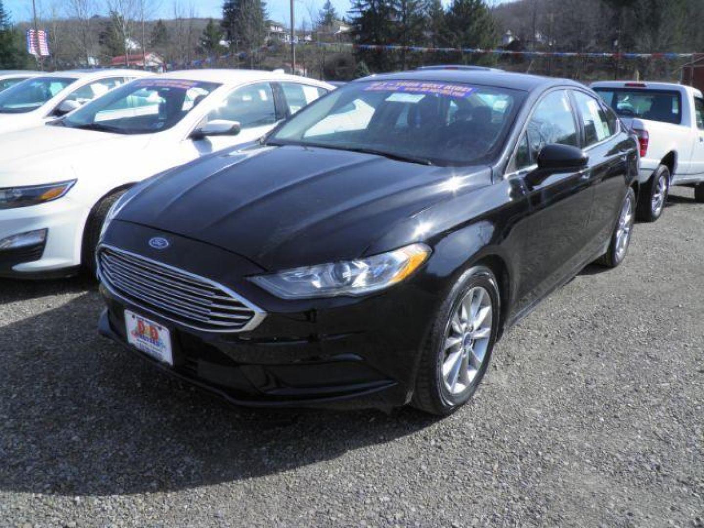 2017 BLACK Ford Fusion SE (3FA6P0H70HR) with an 2.5L L4 engine, AT transmission, located at 15520 McMullen Hwy SW, Belair, MD, 21502, (301) 729-3700, 39.581375, -78.846451 - Photo#0