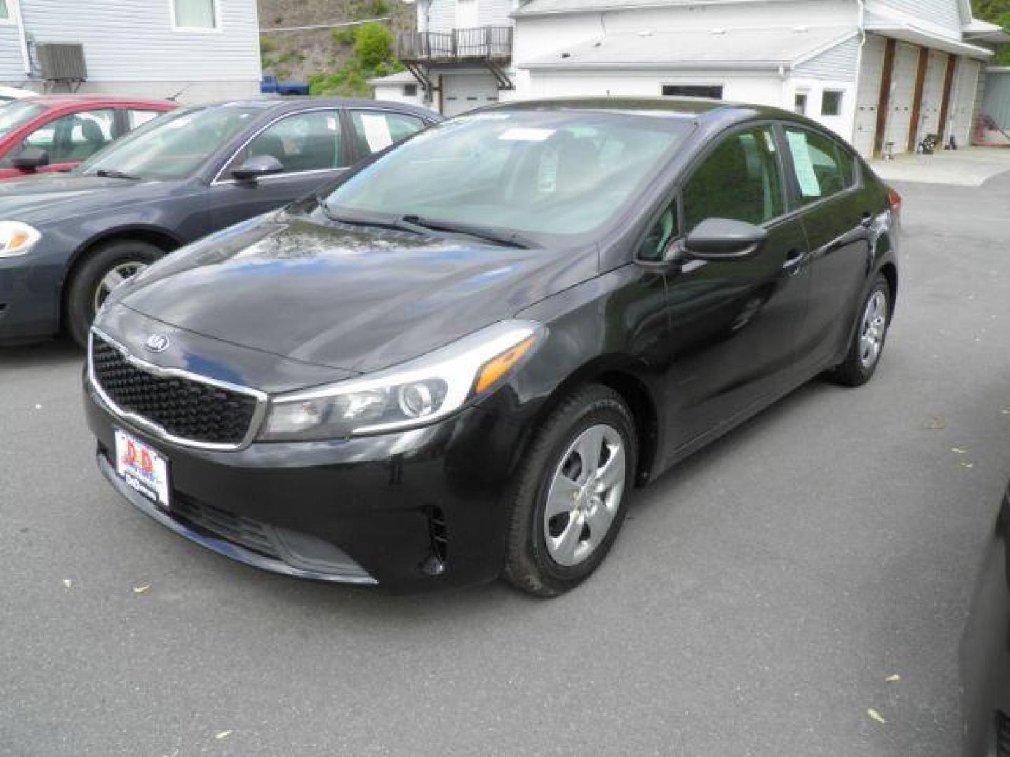 2017 BLACK KIA FORTE LX 6A (3KPFK4A79HE) with an 2.0l L4 engine, AT transmission, located at 15520 McMullen Hwy SW, Belair, MD, 21502, (301) 729-3700, 39.581375, -78.846451 - Photo#0