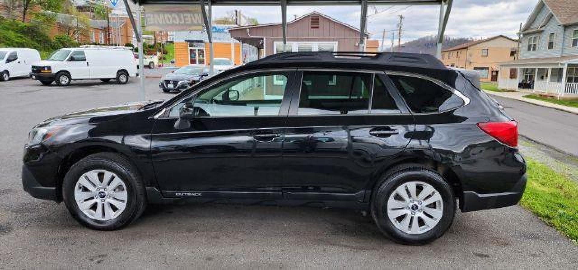 2019 BLACK /Warm Ivory Cloth, cloth SUBARU OUTBACK 2.5i Premium (4S4BSAFC7K3) with an 2.5 L4 engine, AT transmission, located at 15520 McMullen Hwy SW, Belair, MD, 21502, (301) 729-3700, 39.581375, -78.846451 - Photo#2