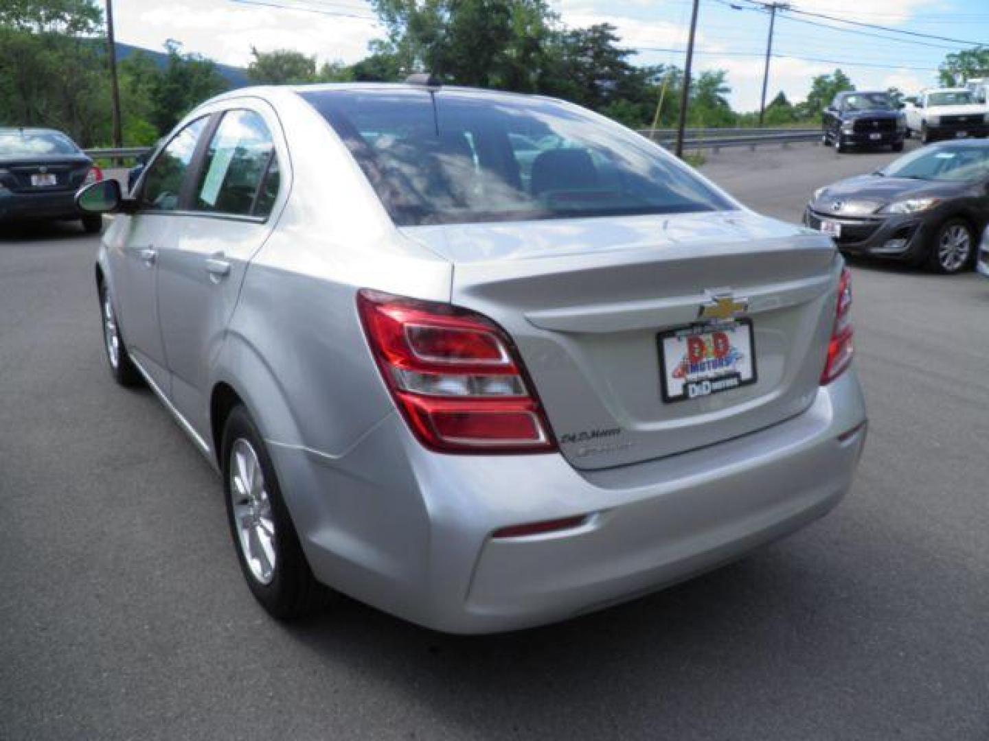 2020 SILVER Chevrolet Sonic LT Auto Sedan (1G1JD5SB8L4) with an 1.4L 4L engine, AT transmission, located at 15520 McMullen Hwy SW, Belair, MD, 21502, (301) 729-3700, 39.581375, -78.846451 - Photo#4