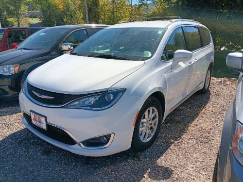 2020 Chrysler Pacifica Touring L